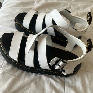 Air Wair Dr Martens Sandels